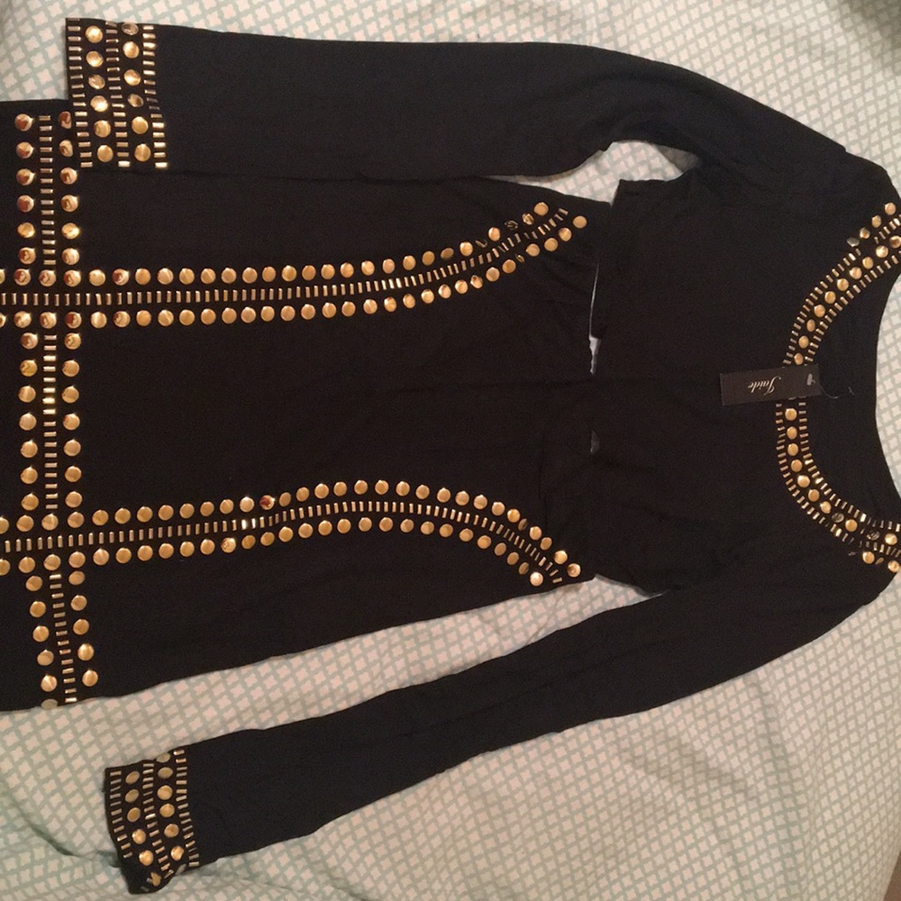 Two piece set - Picture 1 of 2